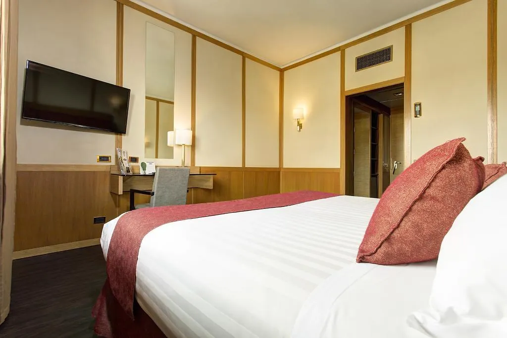 Best Western Hotel President - Colosseo Roma 4*,  Italia